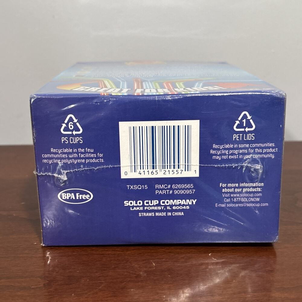 Solo Cups For Kids On The Go Combo Pack Lids & Straws 9 Oz Squared Red Sealed - Picture 5 of 6
